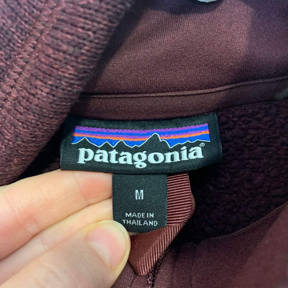 Patagonia quarter zip - Picture 2 of 3